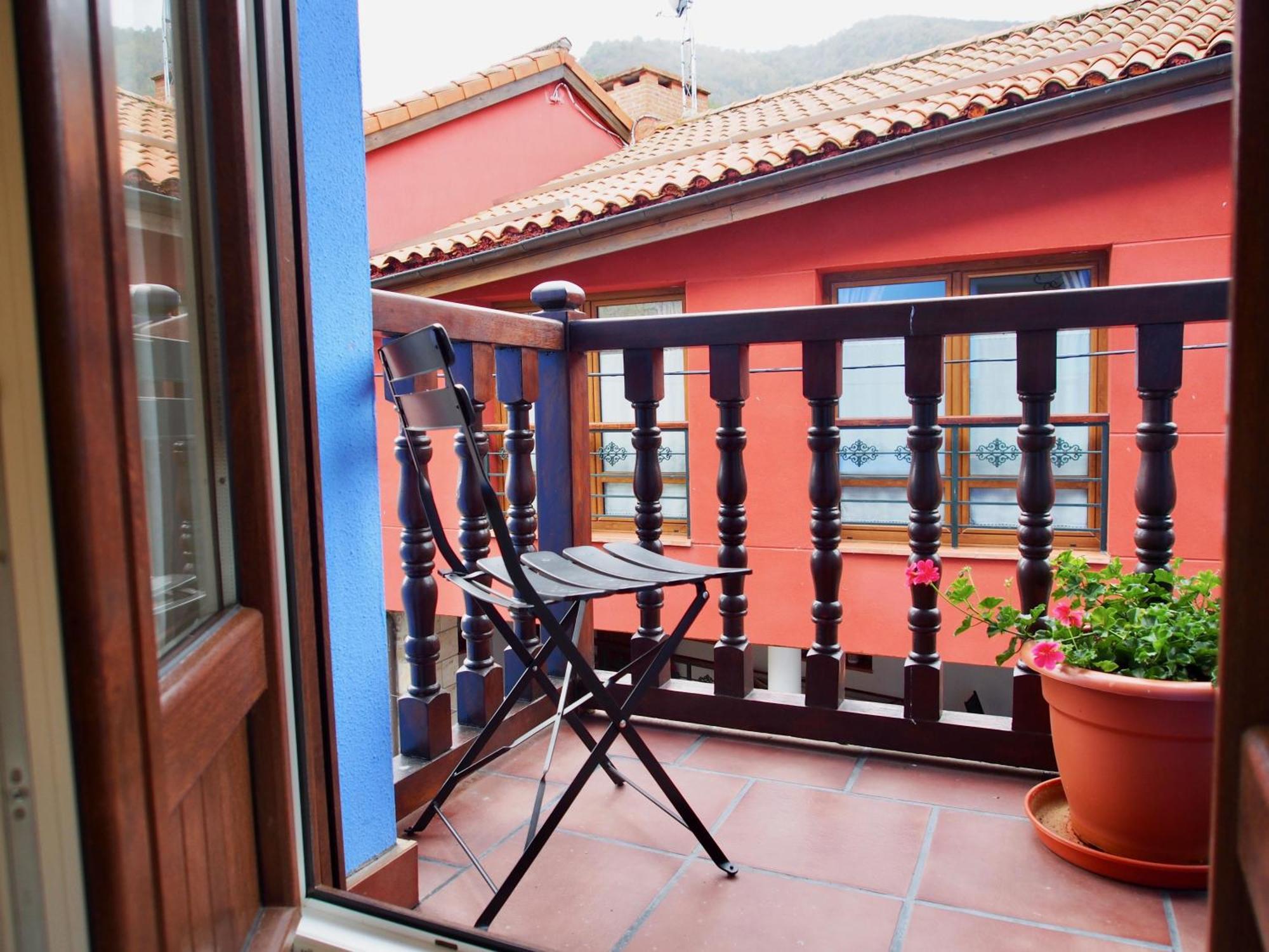 Hostal Remona Espinama Exterior foto