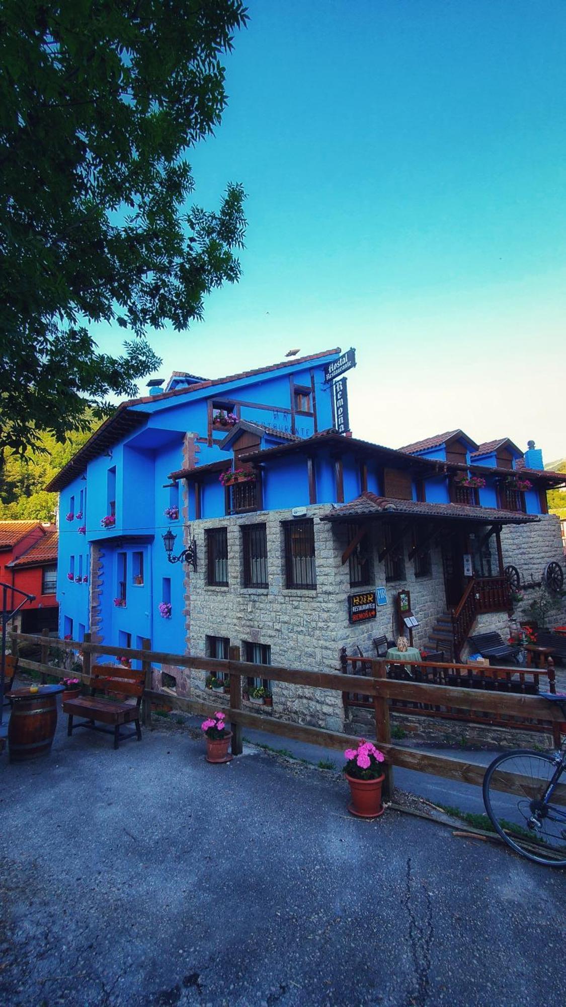 Hostal Remona Espinama Exterior foto